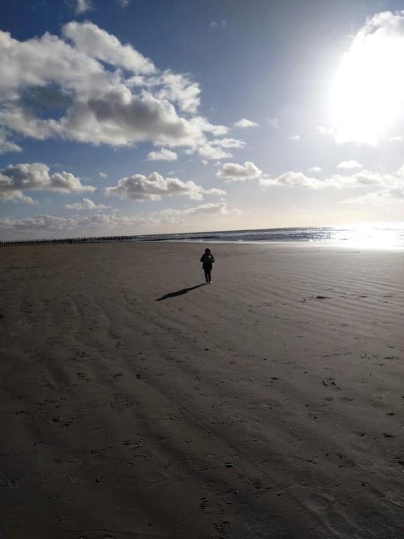 Vakantiehuis Hollum Ameland Dichtbij Strand En Met Ruime Tuin - Ameland39 Nl Kültér fotó